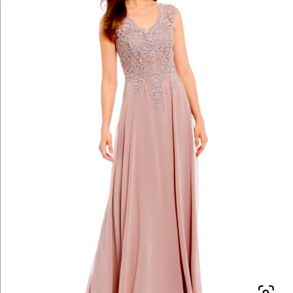 NWT Cachet Mother of the Bride gown. Never worn.